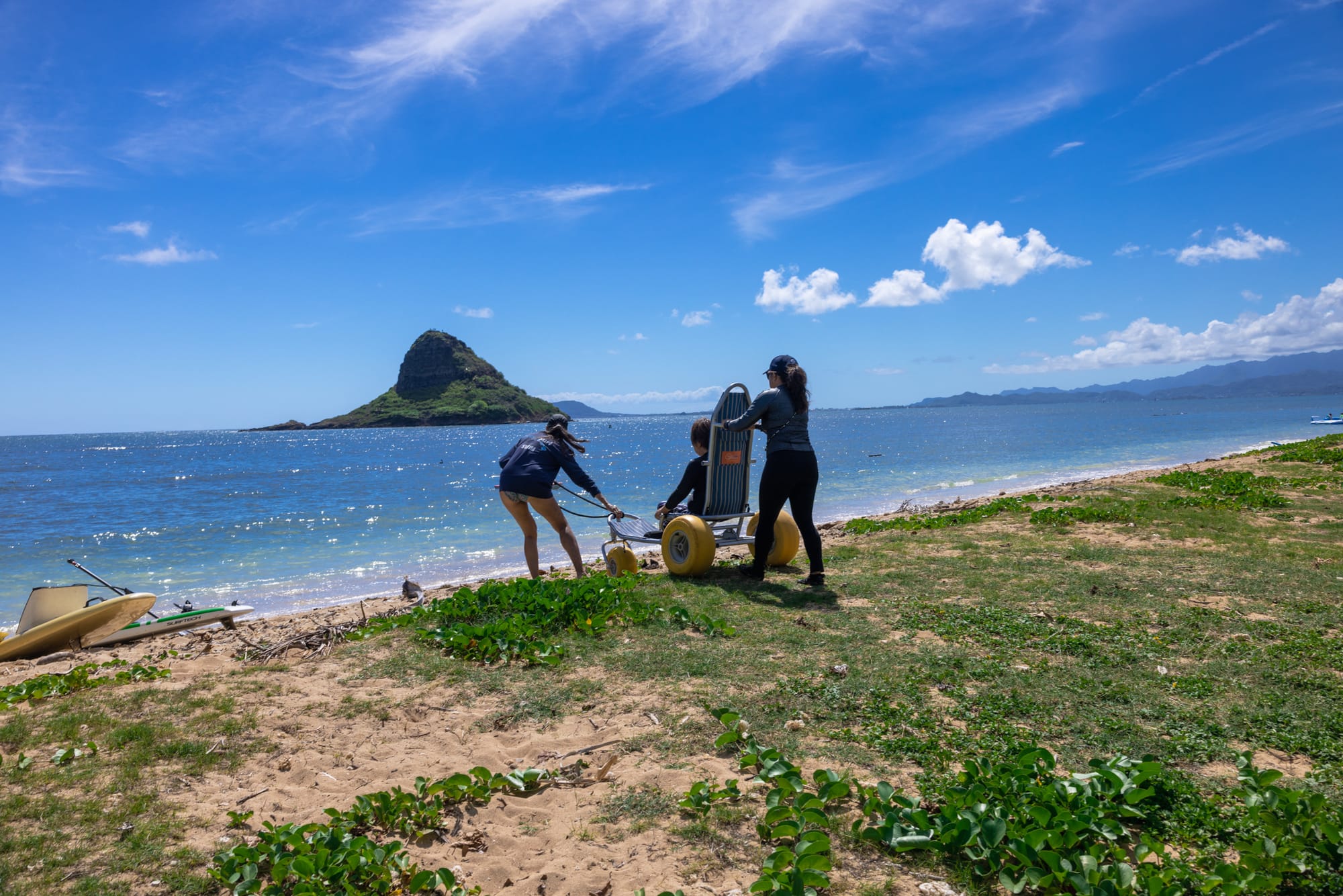 Mobi-Beach Wheelchair to navigate sandy beaches in Maui