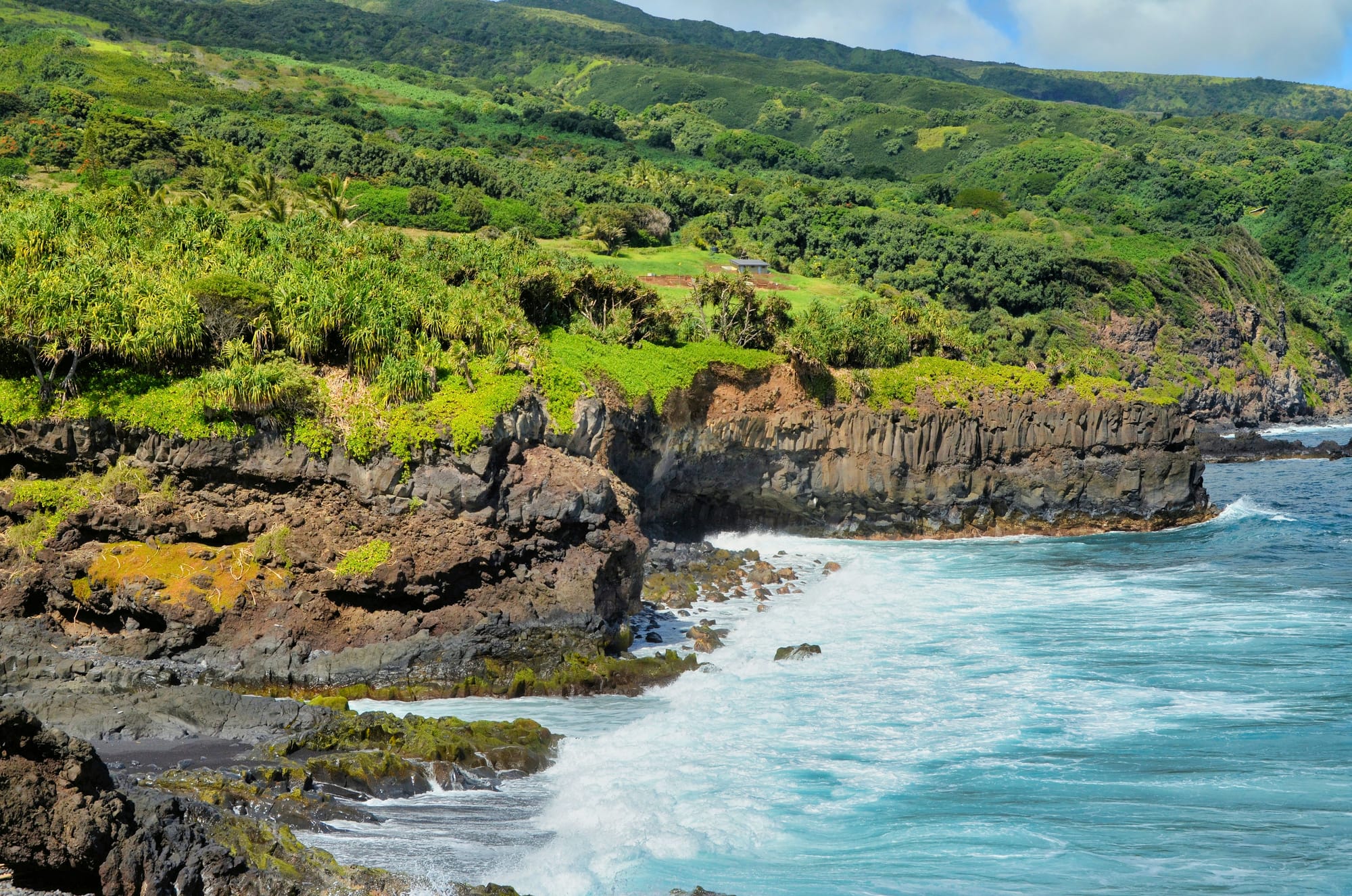 Coastal views along the Road to Hana in Maui