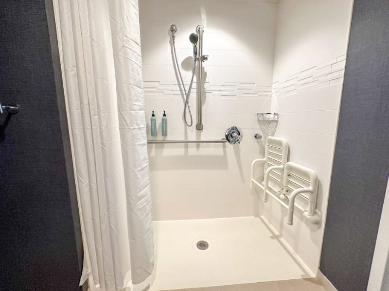 Residence Inn Jacksonville Downtown has roll-in showers in their rooms