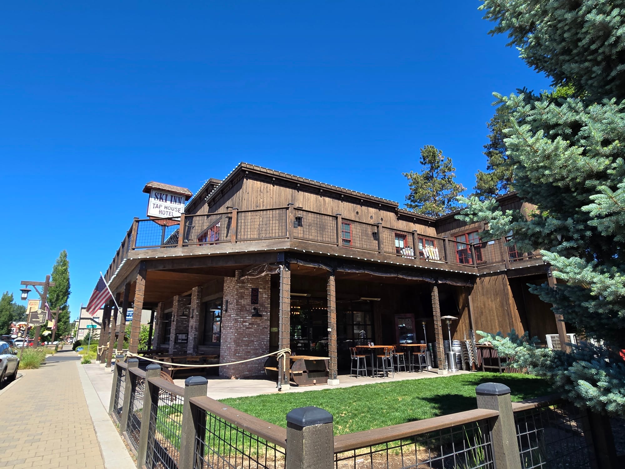 Ski Inn Taphouse Hotel is an accessible dining option in Central Oregon