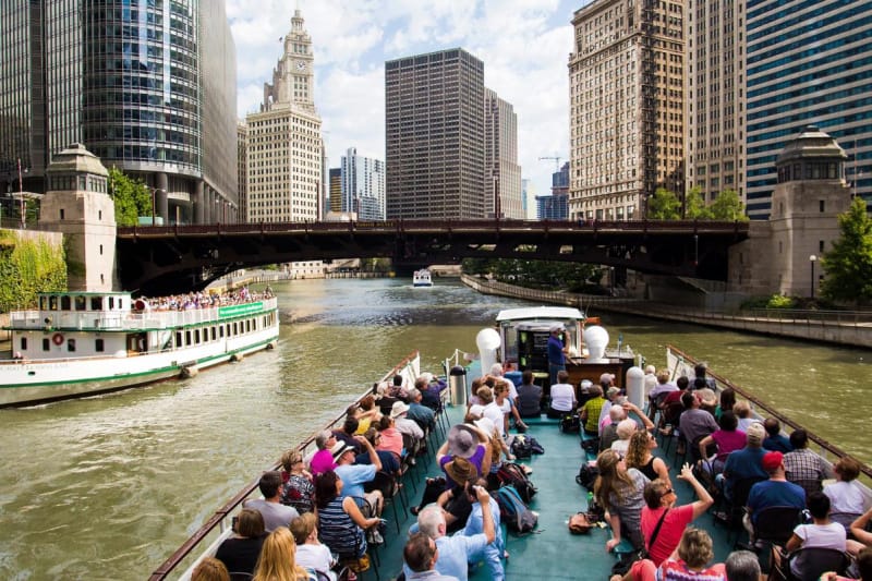 The Chicago river cruises are wheelchair accessible