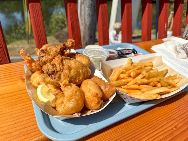 Fish and chips meal at Bell Buoy of Seaside in Oregon