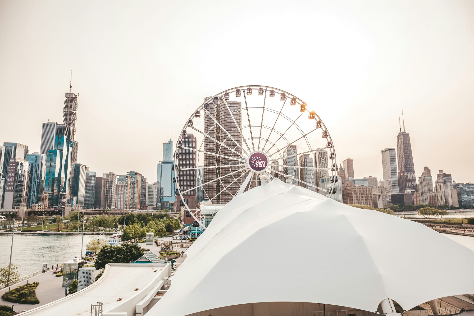 Ferris wheel and buildings in the background at Chicago Navy Pier