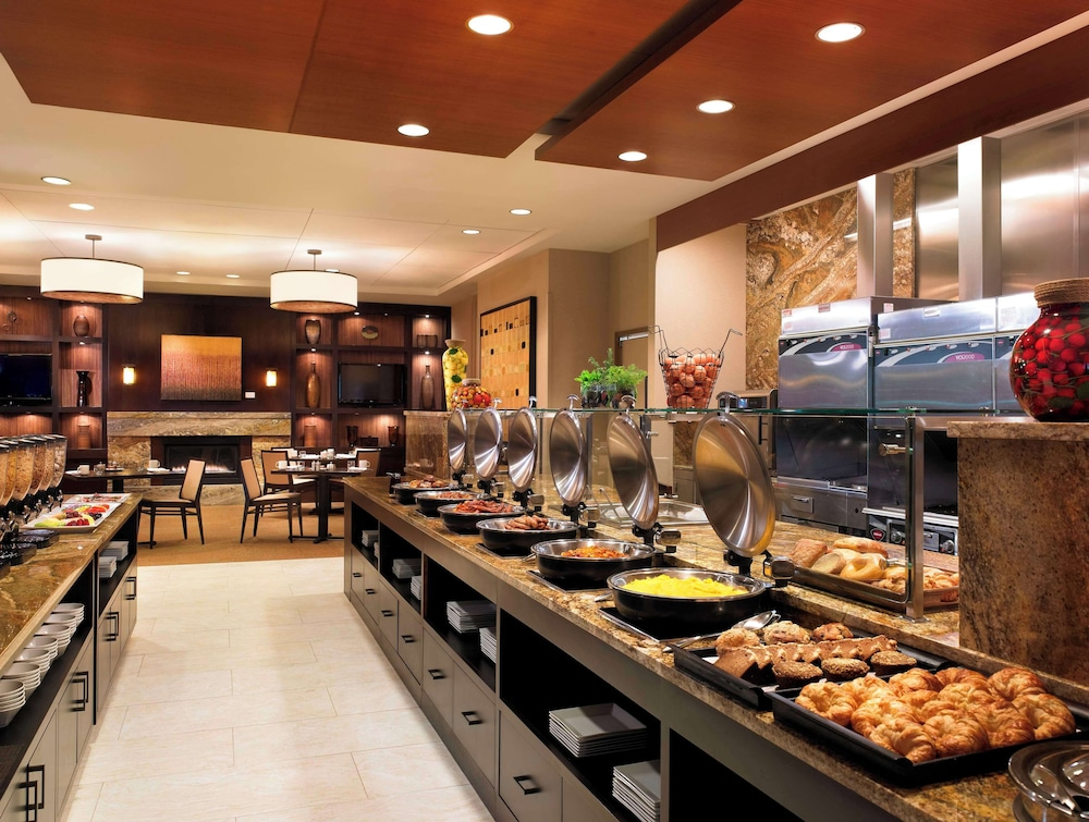 Breakfast buffet at Hyatt Regency Bellevue hotel
