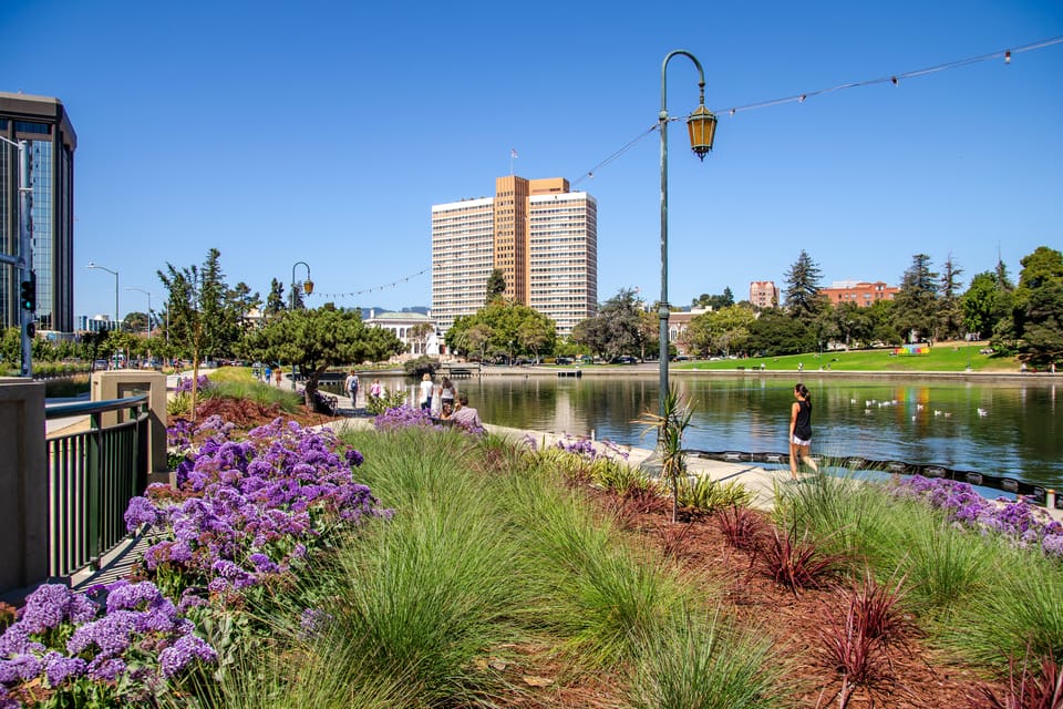 Lake Merritt accessible paths in Oakland, California