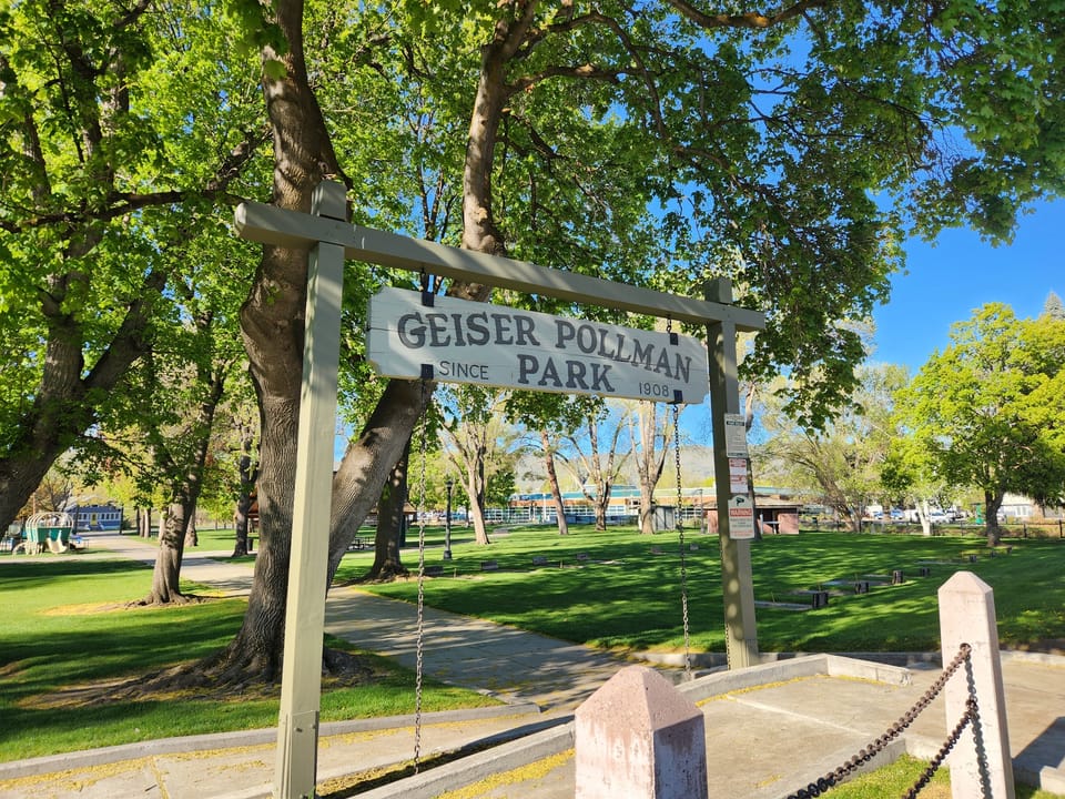The Geiser Pollman Park sign in Baker City